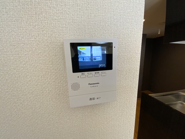 セキュリティ　ＴＶモニター付インターホンで来客時も安心です
