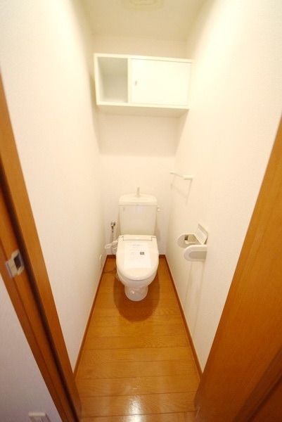 トイレ　★お部屋探しは株式会社タウンハウジング東京まで★