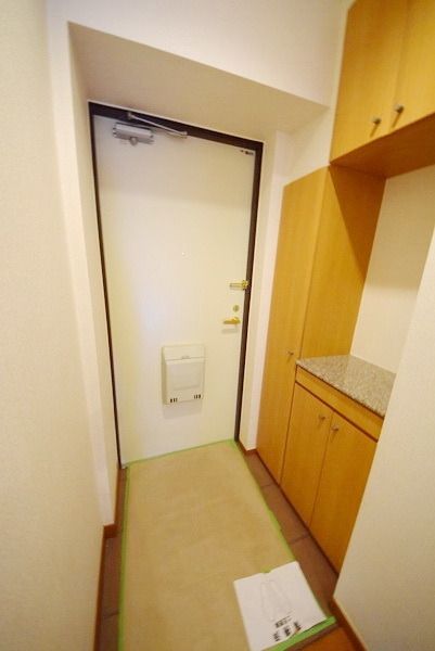 玄関　★お部屋探しは株式会社タウンハウジング東京まで★