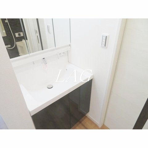 洗面設備　独立洗面台です。