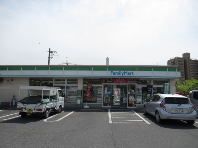 コンビニ　ファミリーマート岡山青江六丁目店（コンビニ）まで351m