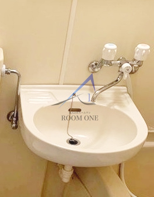 洗面設備　洗面台です。