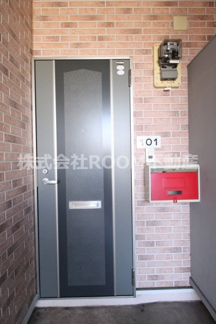 玄関　明るい玄関です