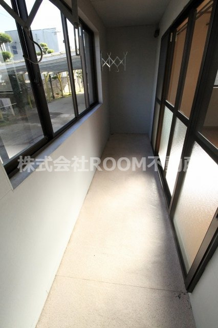 バルコニー　広々としたバルコニーです