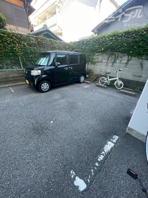 駐車場　駐車場認ります。