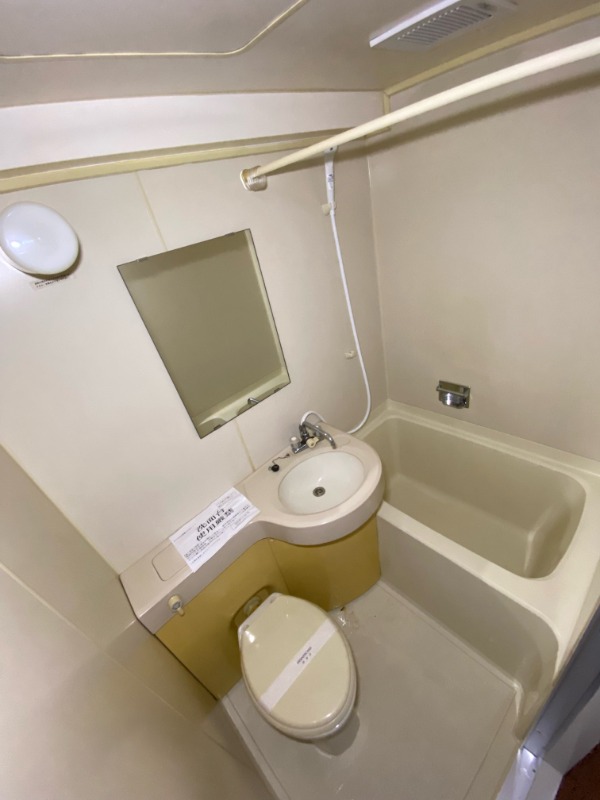 バス・シャワールーム　別部屋参考写真