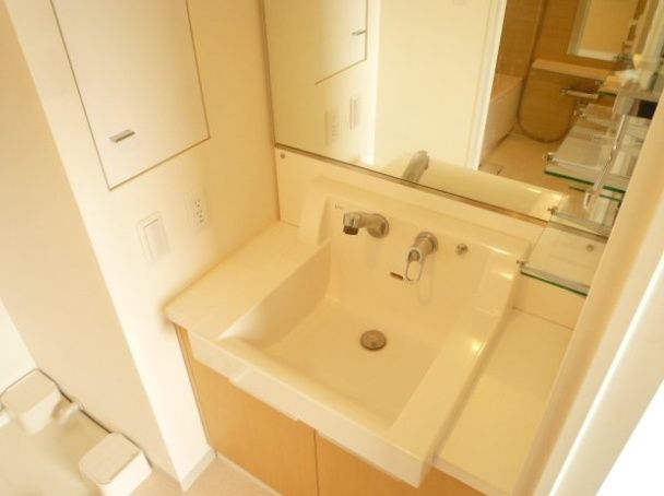 洗面設備　☆嬉しい独立洗面台☆