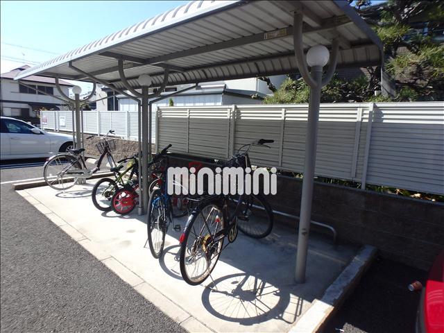 駐車場　駐輪場