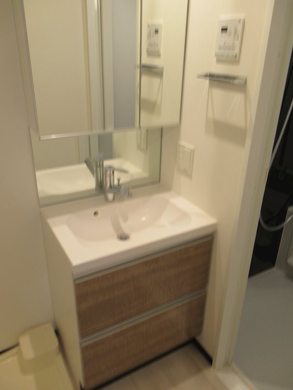 洗面設備　※参考写真