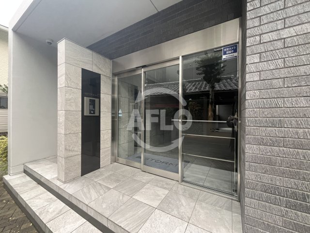 エントランス　ストーム　エントランス