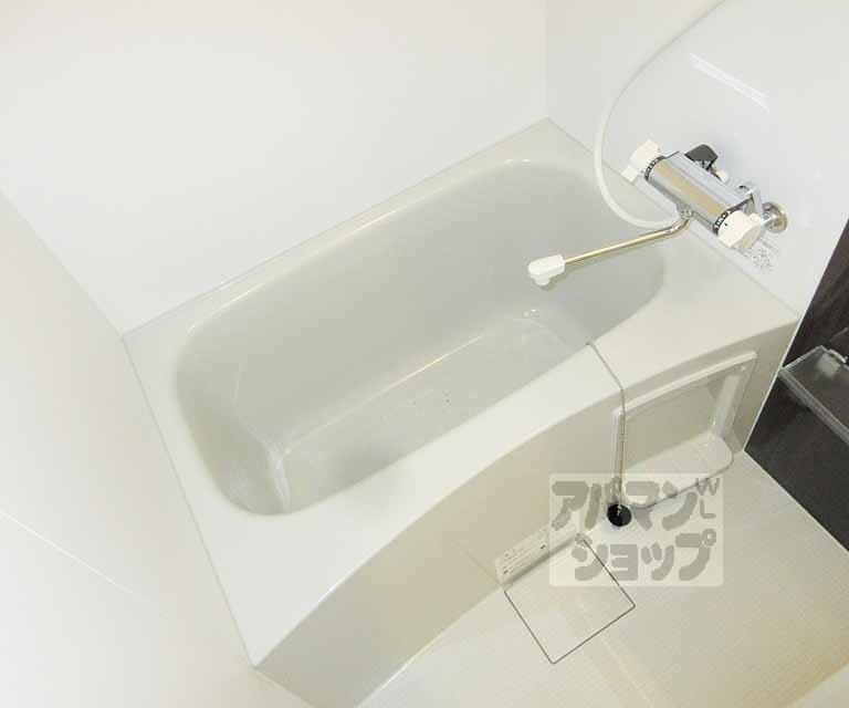 バス・シャワールーム　とっても綺麗なお風呂でです