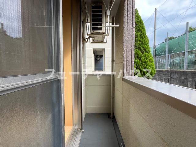 バルコニー　ベランダ