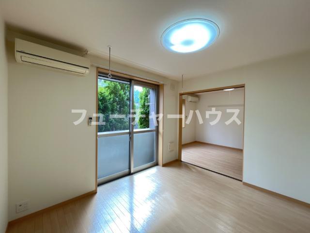 居室・リビング　リビング