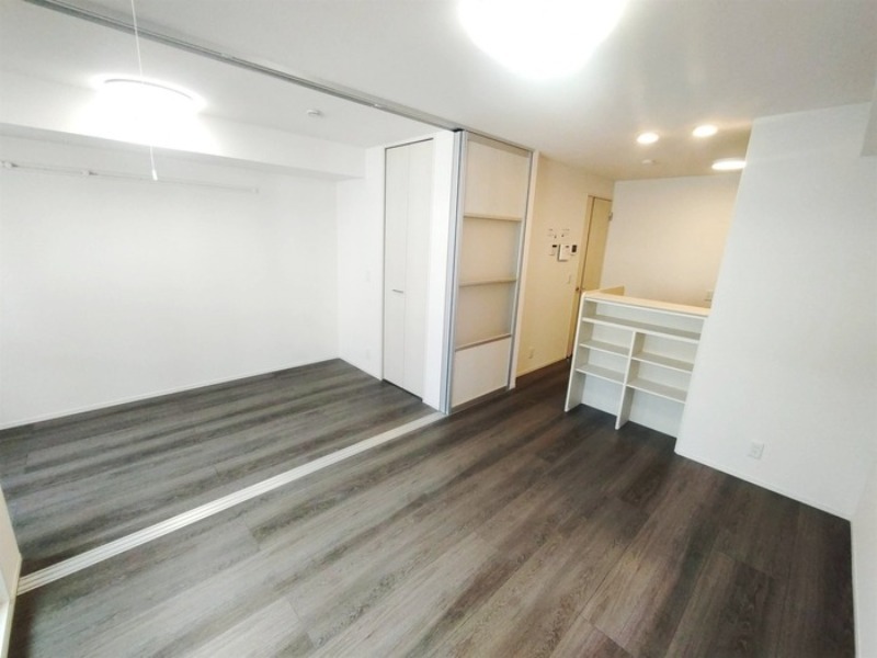 居室・リビング　図面と現状に相違がある場合には現状を優先