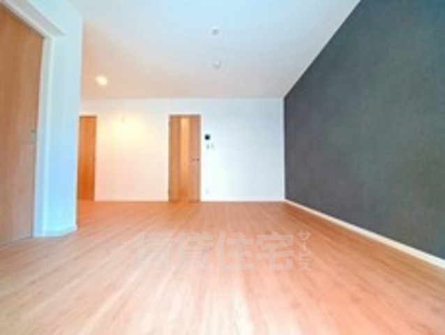 居室・リビング　同建設会社別物件