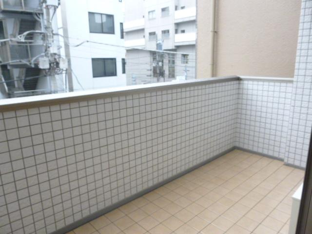 バルコニー　大型バルコニー