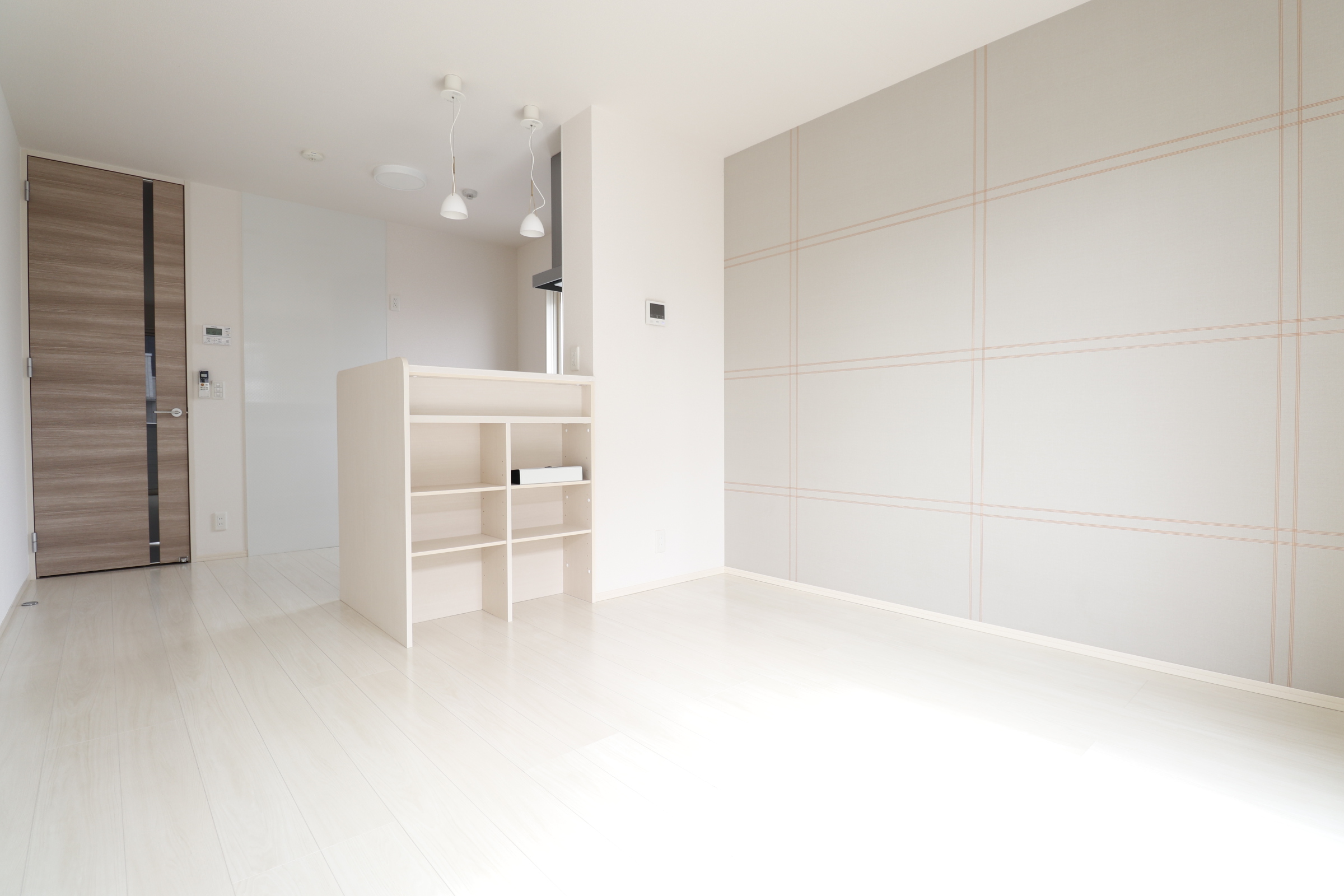 居室・リビング　日当たりの良いリビングです♪