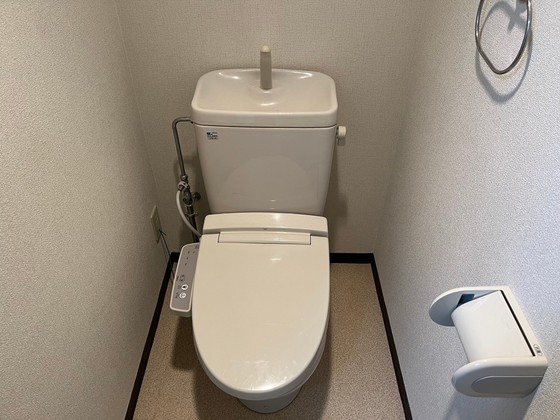 トイレ　※別部屋の写真です