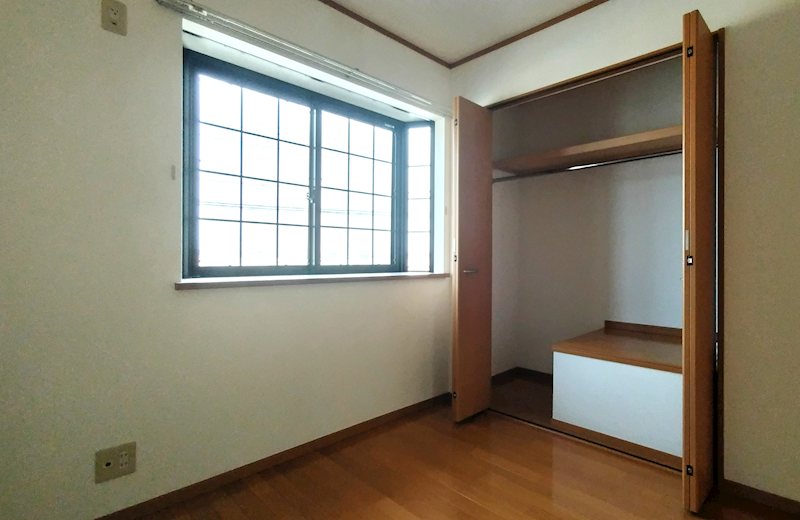 収納　※同タイプの部屋写真です