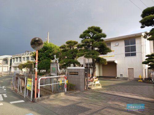 中学校　熊本市立飽田中学校（中学校）まで1300m