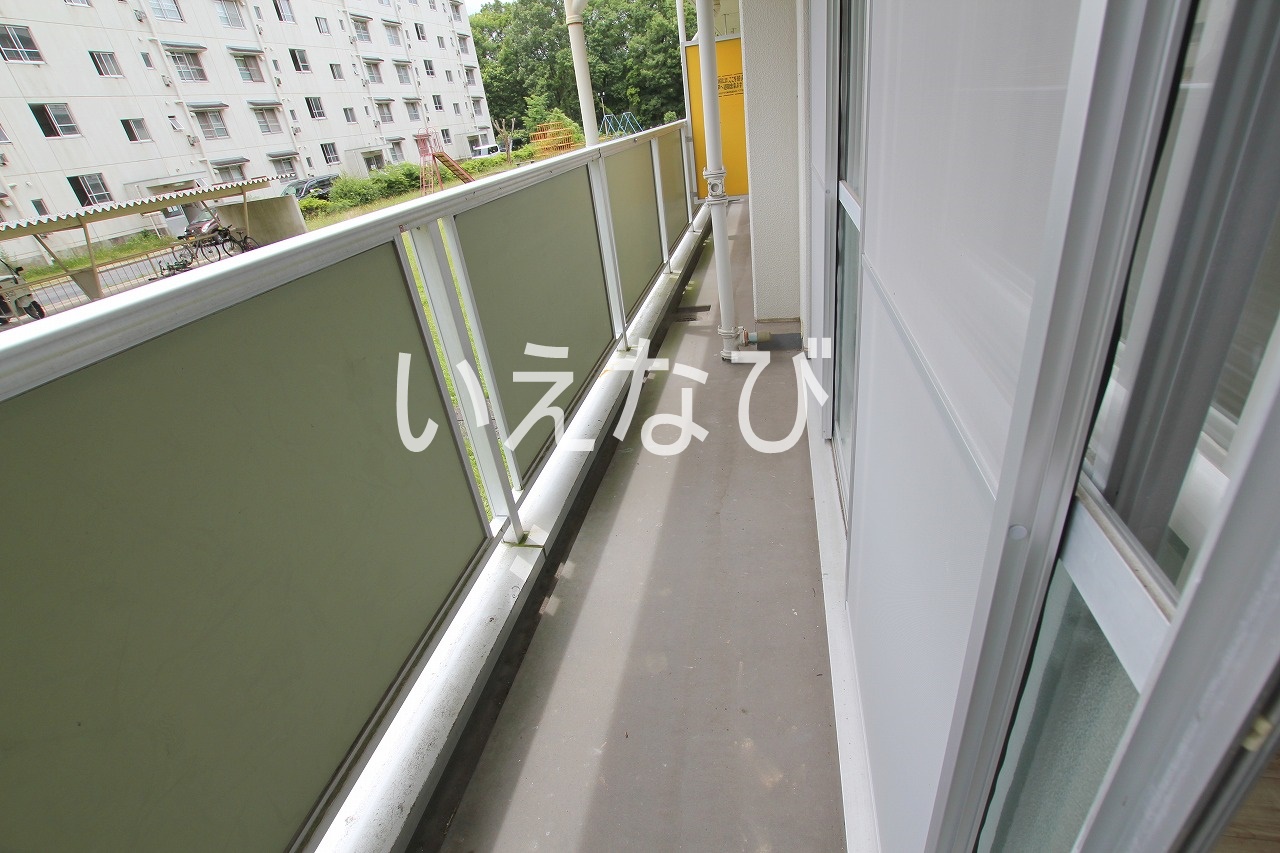 バルコニー　同一物件です。