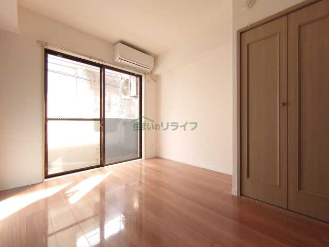 居室・リビング　リライフ下北沢店