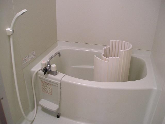 バス・シャワールーム　お風呂です