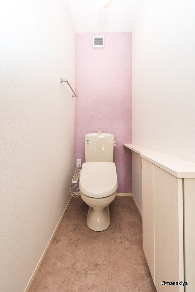 トイレ　トイレ　ウォシュレット付