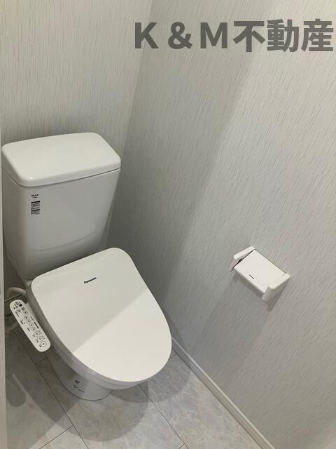 トイレ　コンパクトで使いやすいトイレです