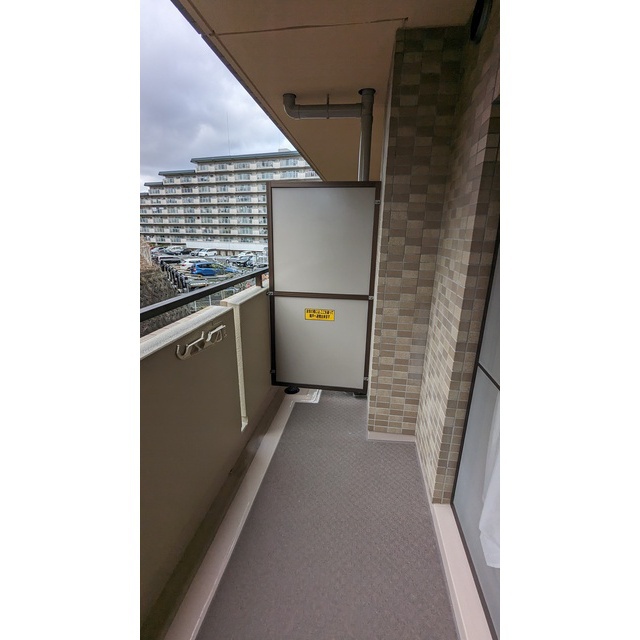 バルコニー　バルコニー