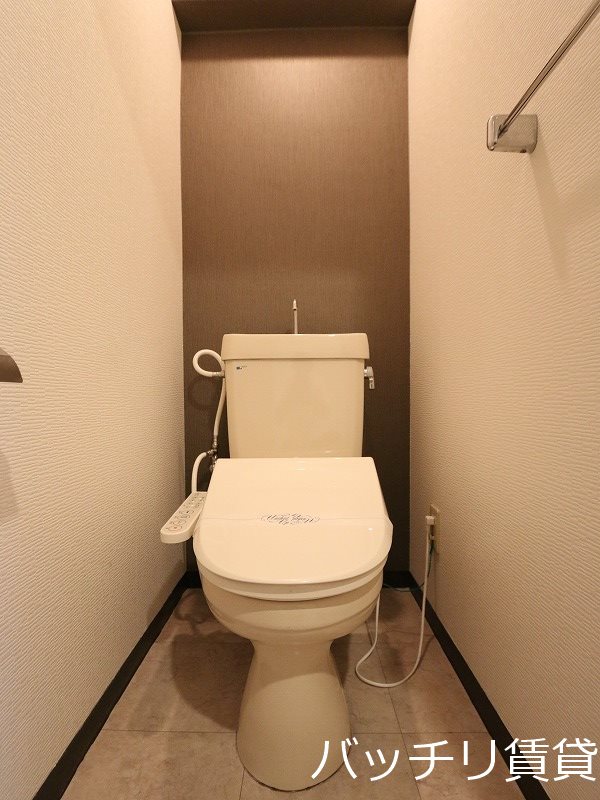 トイレ　別号室イメージの為、現状を優先致します。