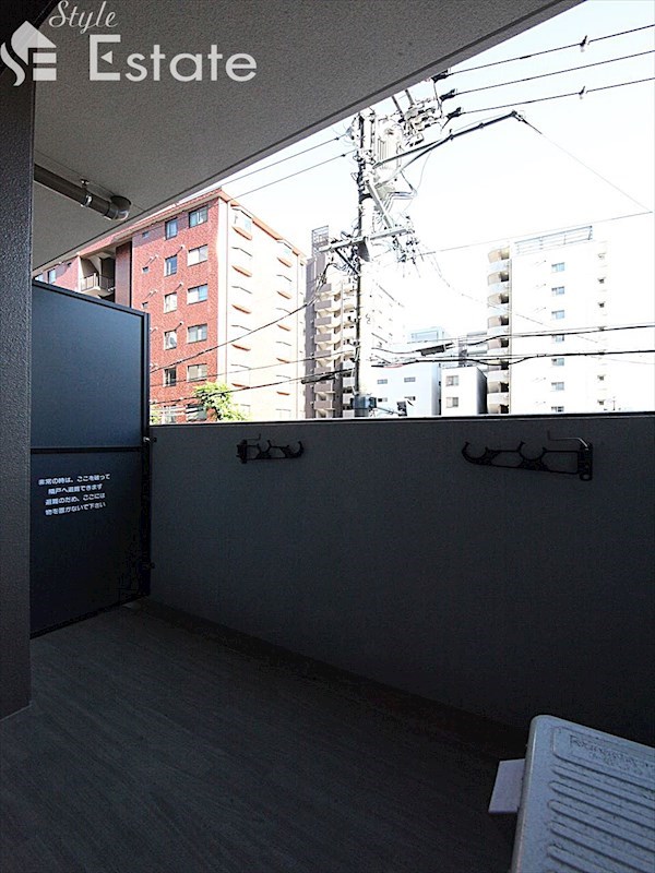 バルコニー　バルコニー