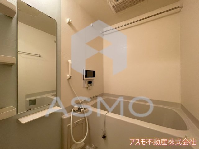 バス・シャワールーム　同マンション別部屋　参考写真