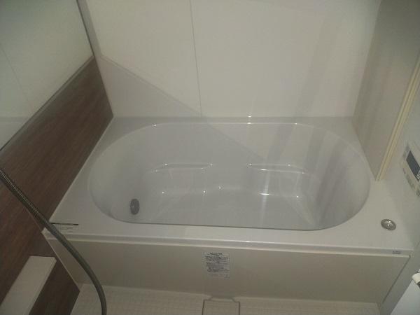 バス・シャワールーム　ゆったり過ごせるお風呂です