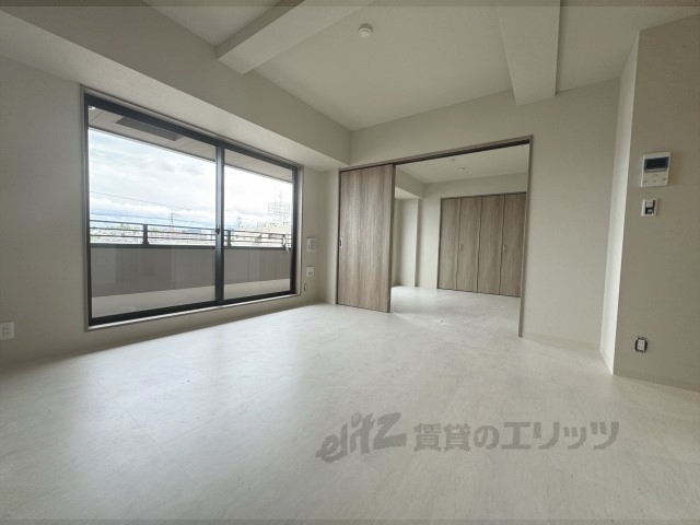 居室・リビング　リビング