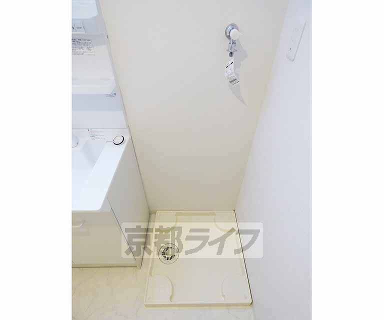 その他設備　室内洗濯機置きです。