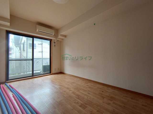 居室・リビング　KIKビル