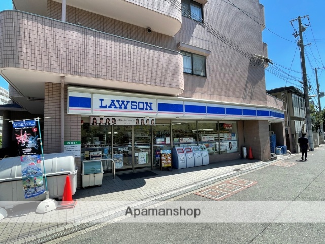 コンビニ　ローソン（コンビニ）まで470m