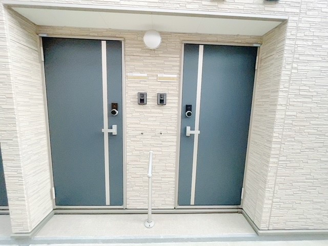 玄関　現況を優先