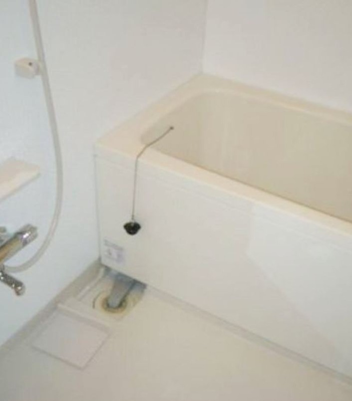 バス・シャワールーム　別タイプのお部屋です