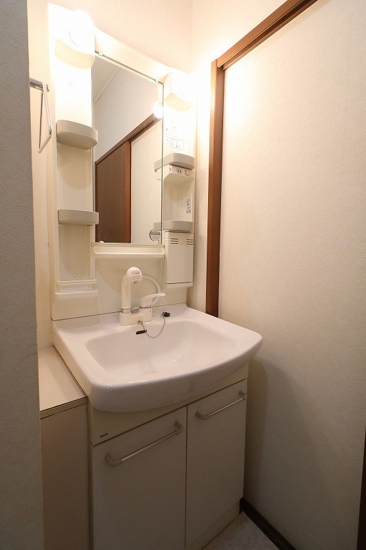 洗面設備　同仕様写真