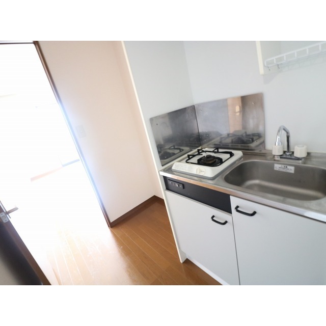 キッチン　※他のお部屋の参考写真です