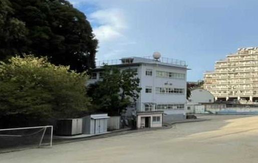 小学校　長崎市立西北小学校（小学校）まで810m