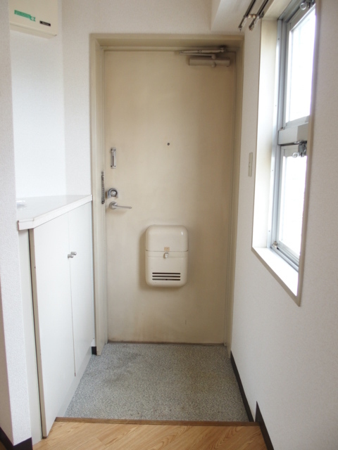 玄関　シューズボックスあり