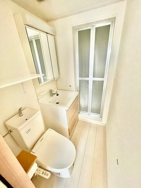 洗面設備　同建物別部屋参考