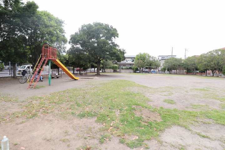 公園　御手浜公園（公園）まで165m