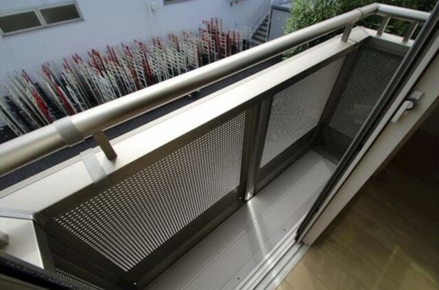 バルコニー　バルコニーあります