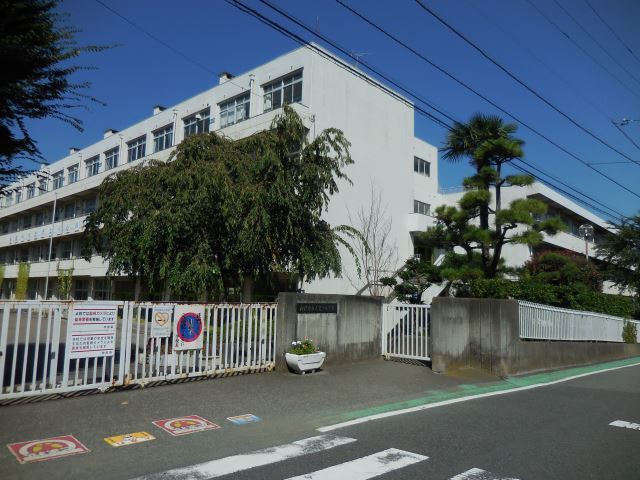小学校　市立宮上小学校（小学校）まで2100m