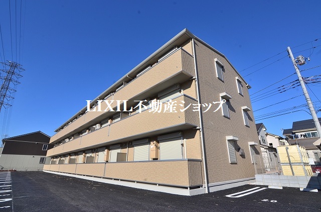 建物外観　吉川市内でのお部屋探しなら、当社にお任せ下さい！