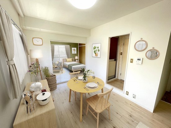 居室・リビング　※家具・家電はイメージです